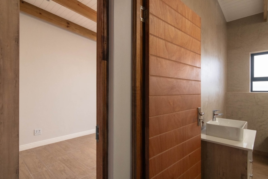 3 Bedroom Property for Sale in St Helena Views Western Cape